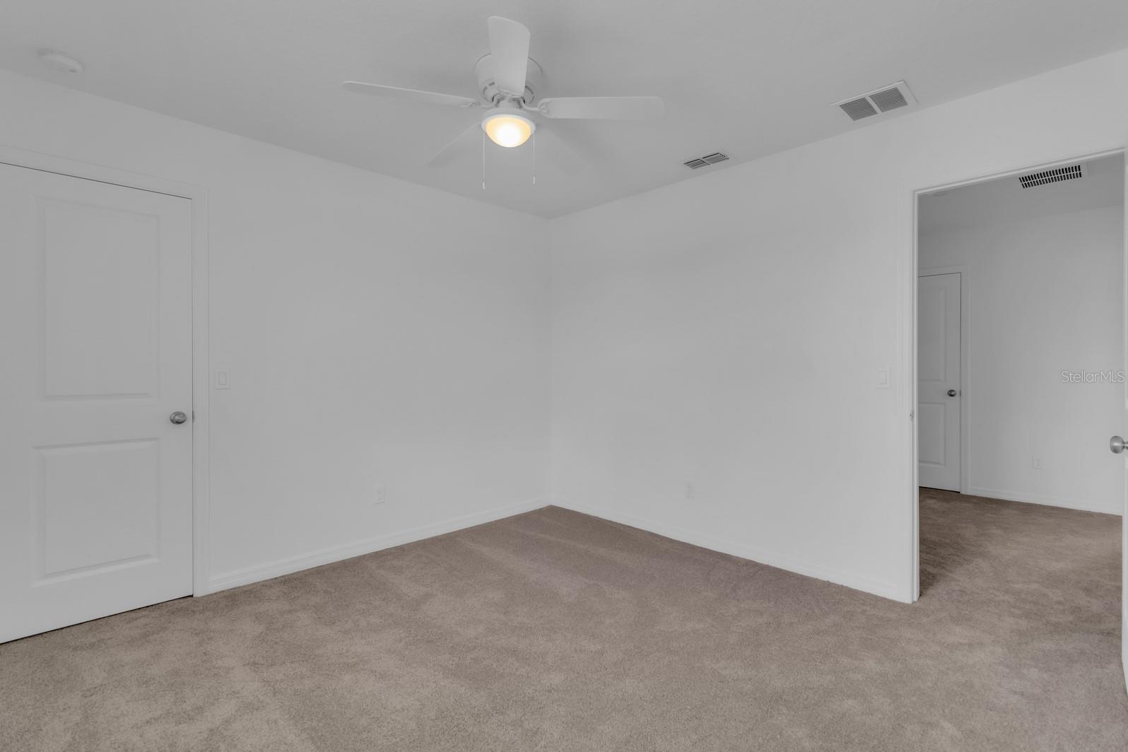 SAWGRASS BAY - Residential