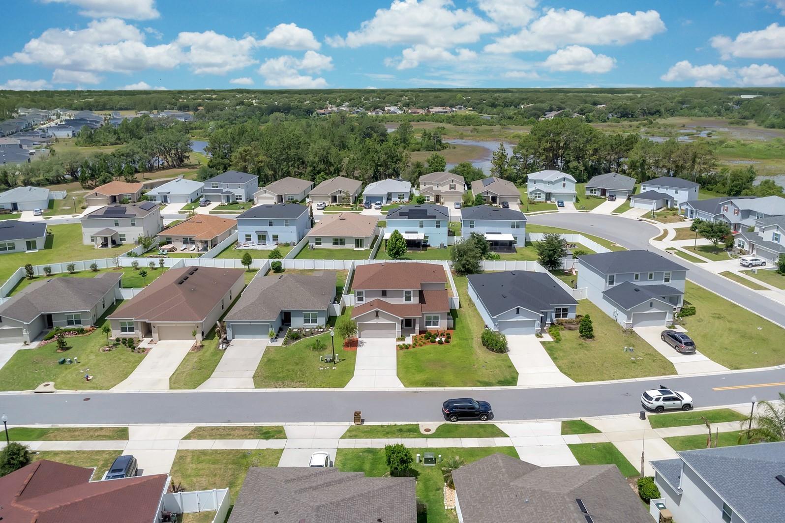 SAWGRASS BAY - Residential