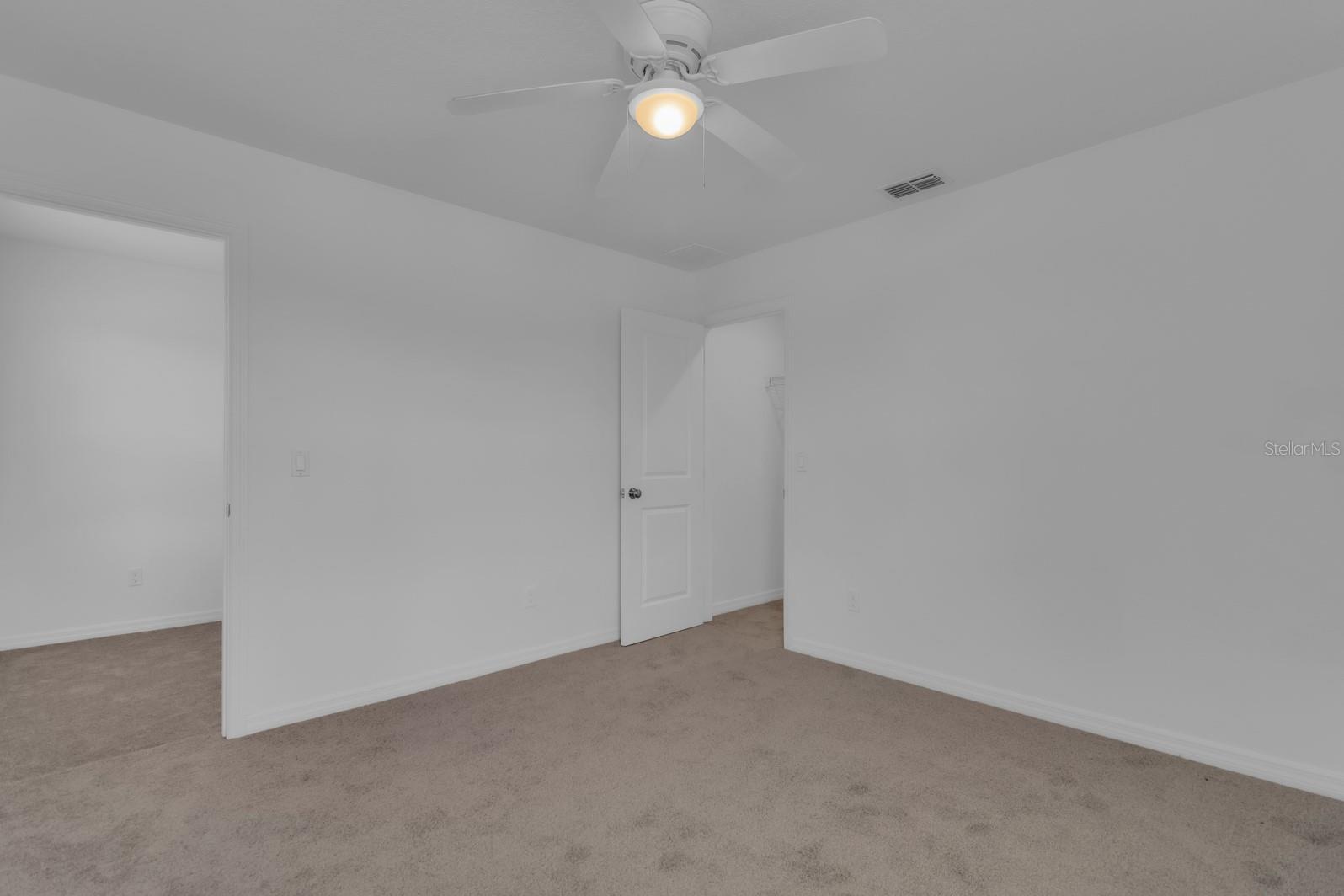 SAWGRASS BAY - Residential