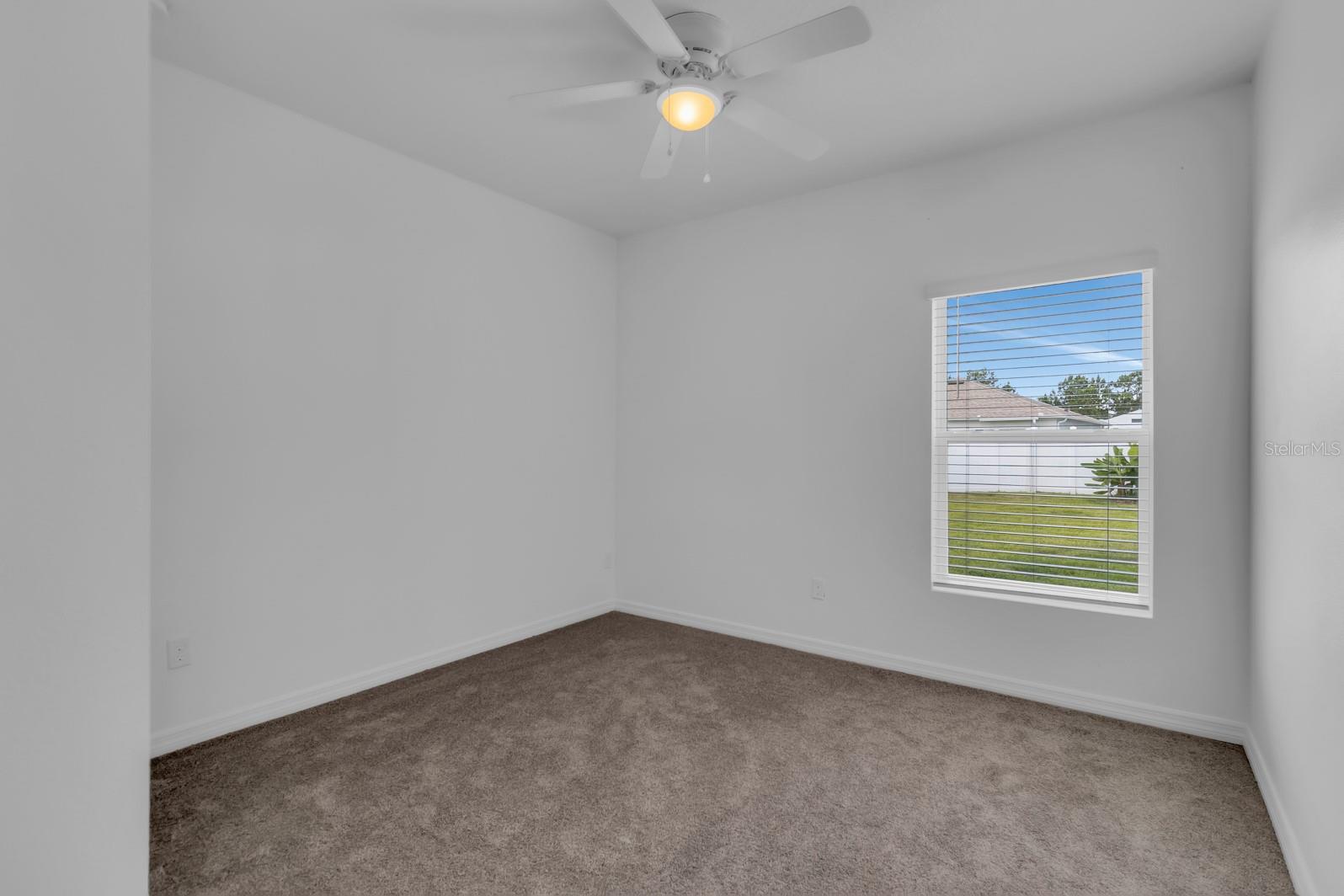 SAWGRASS BAY - Residential
