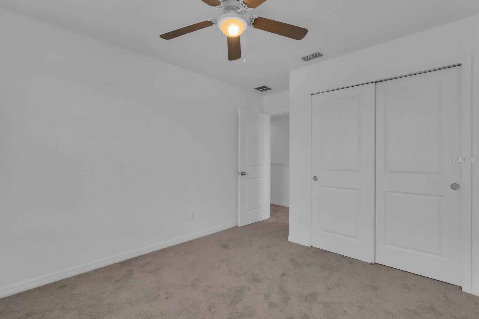 SAWGRASS BAY - Residential