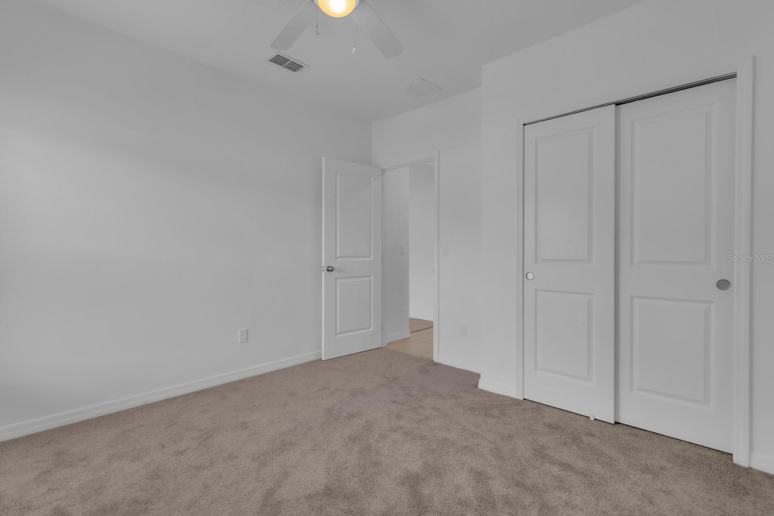 SAWGRASS BAY - Residential