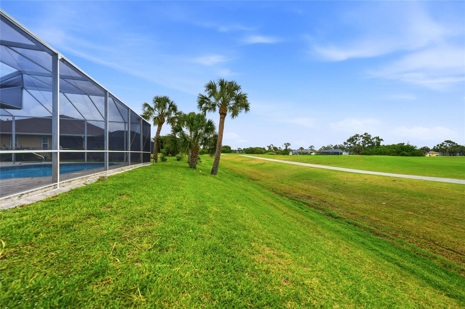 ROTONDA WEST LONG MEADOW - Residential