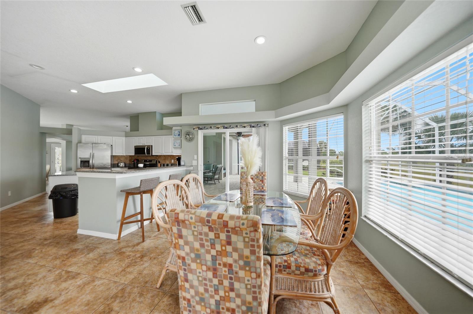 ROTONDA WEST LONG MEADOW - Residential