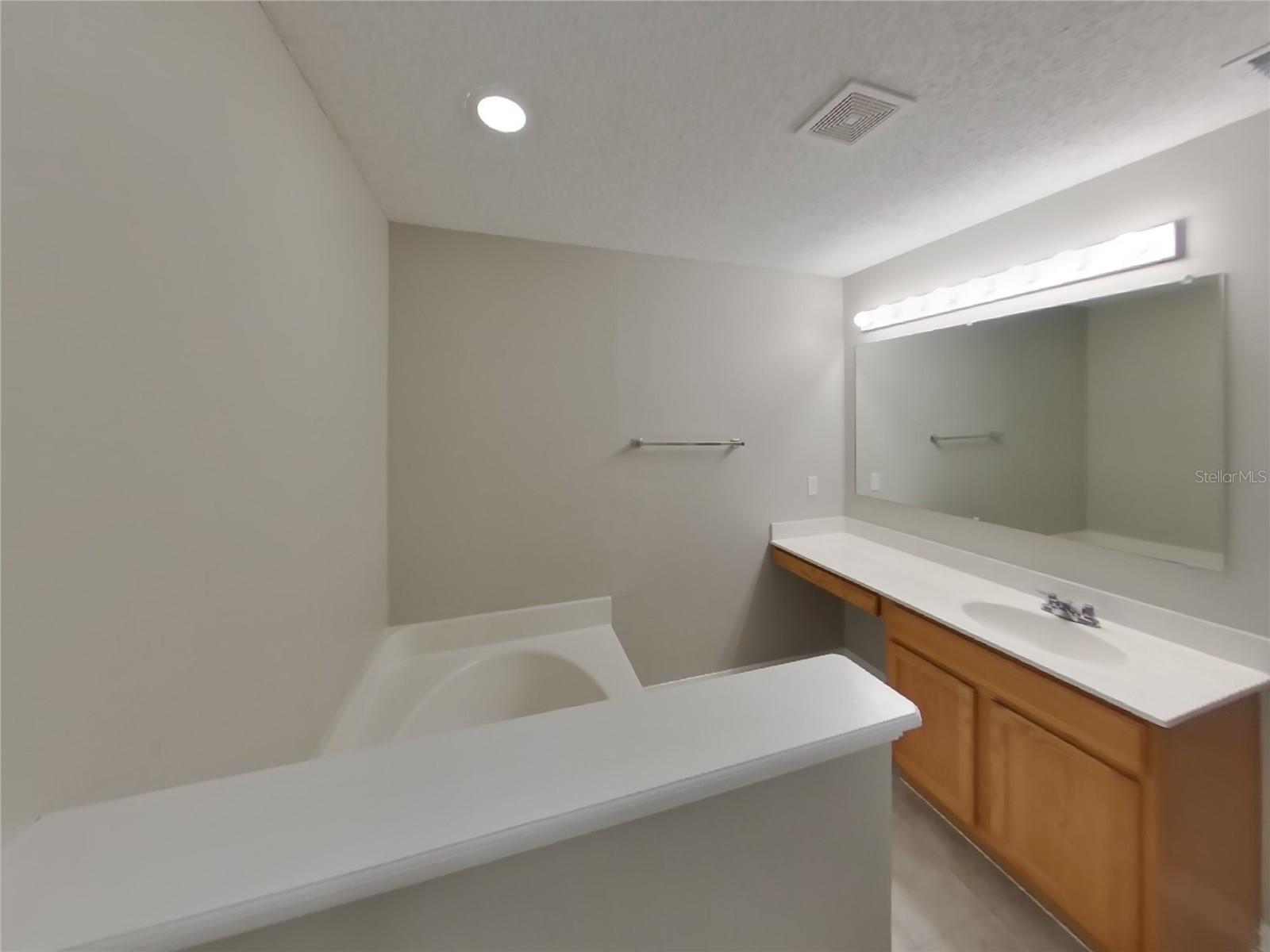 SPRING HILL - Residential Lease