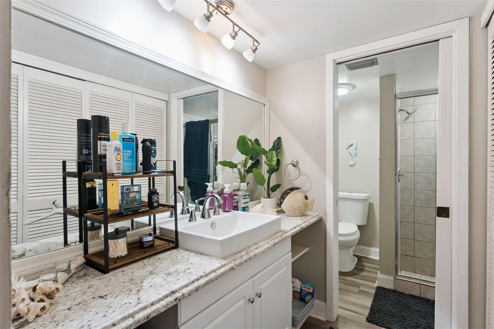 FAIRWAY OAKS UNIT 1 - Residential