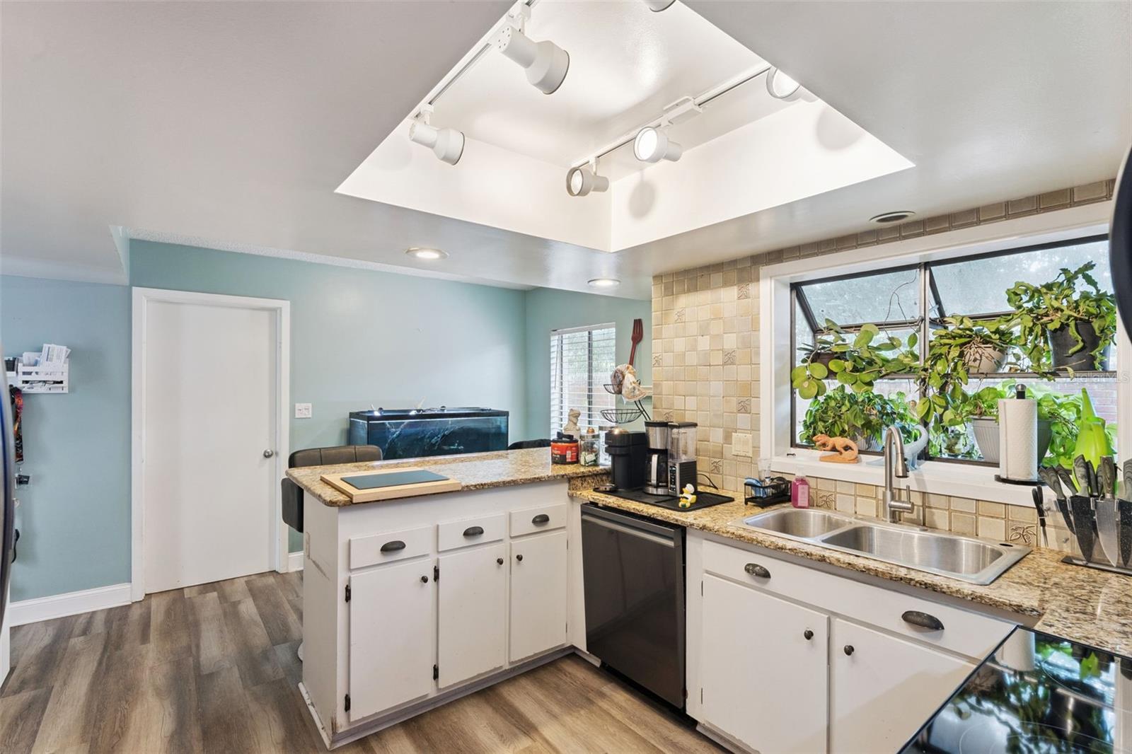 FAIRWAY OAKS UNIT 1 - Residential