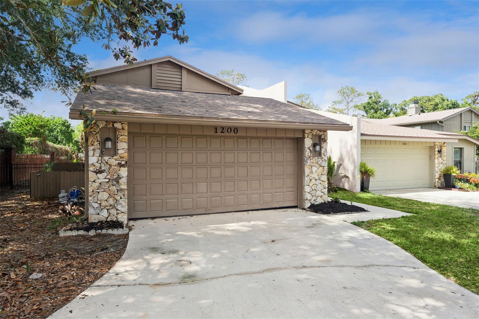 1200 ROYAL OAK DRIVE