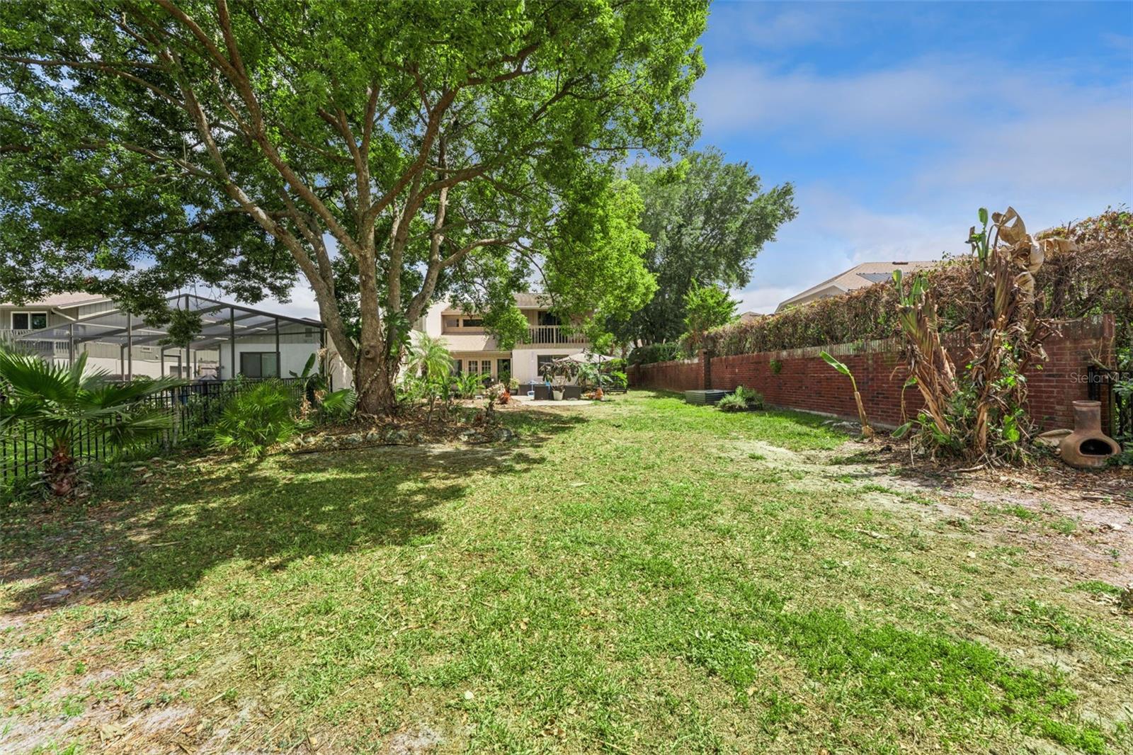 FAIRWAY OAKS UNIT 1 - Residential