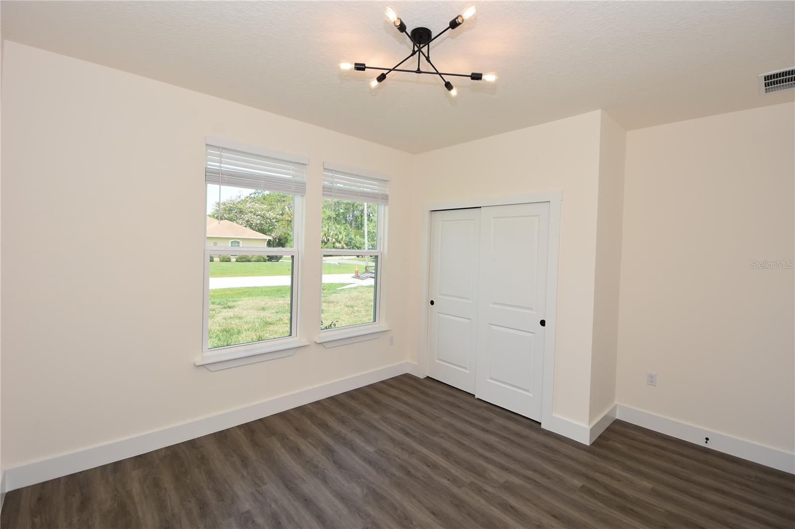 PINE LAKES - Residential Lease