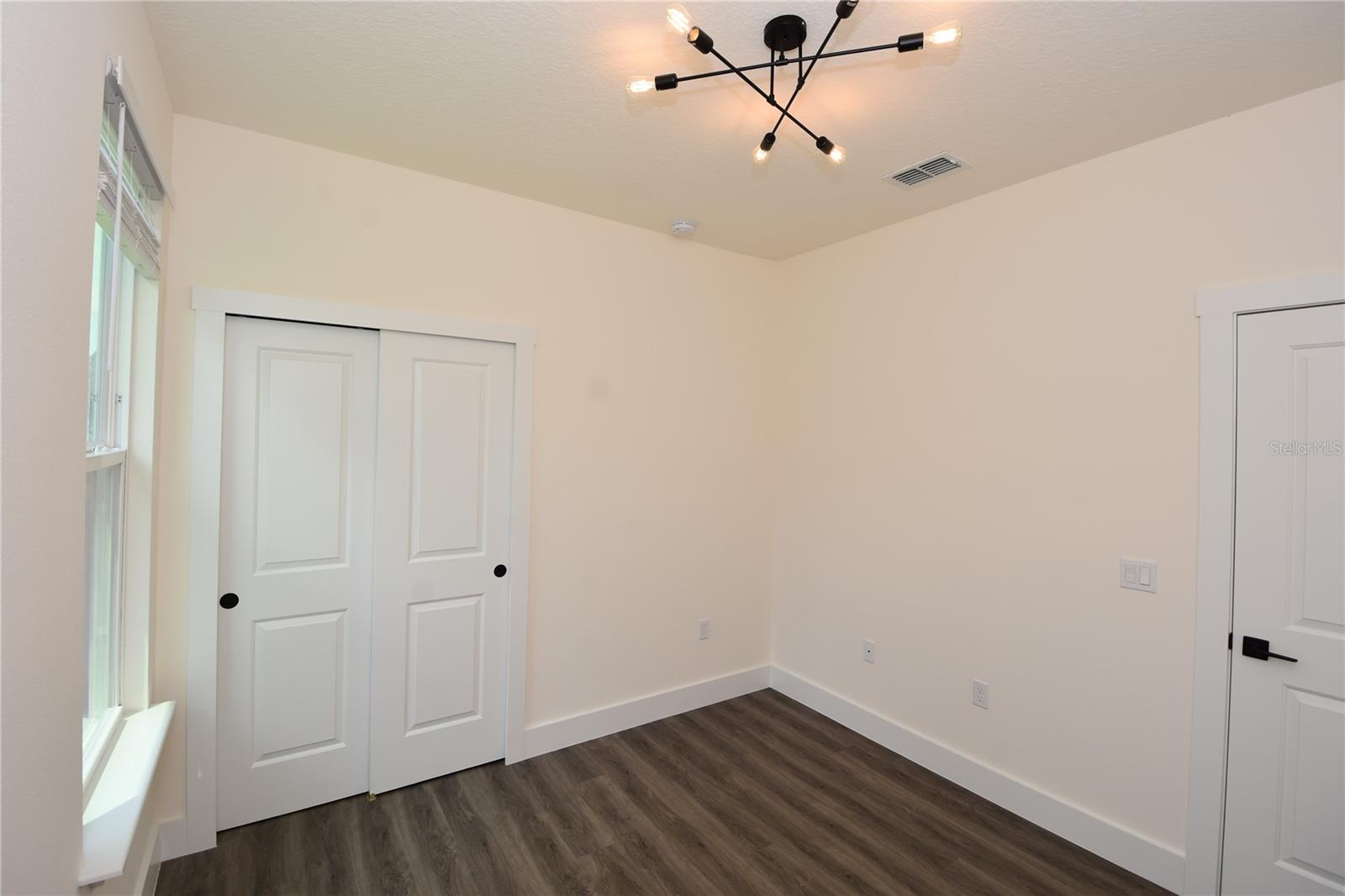 PINE LAKES - Residential Lease