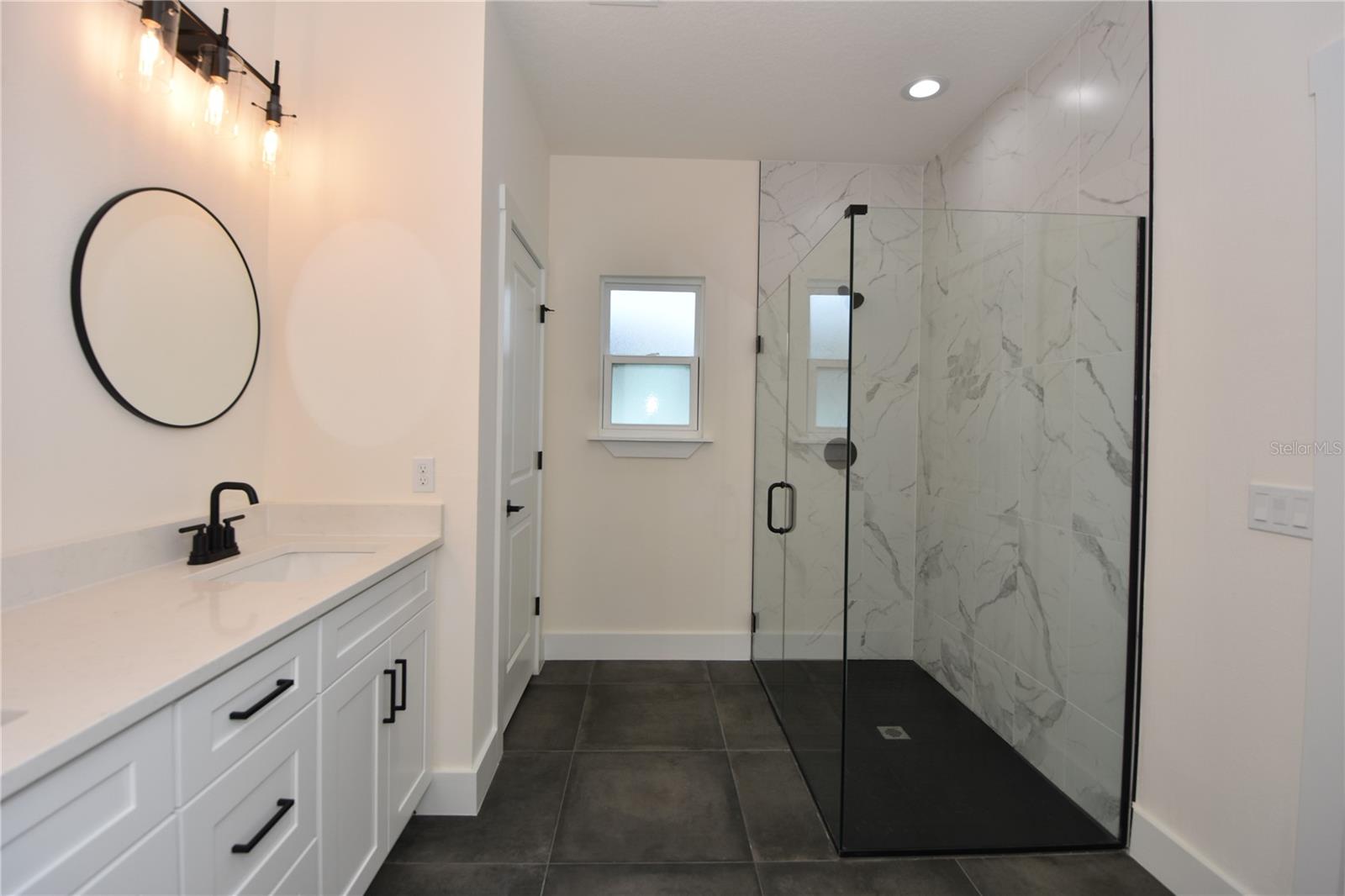 PINE LAKES - Residential Lease