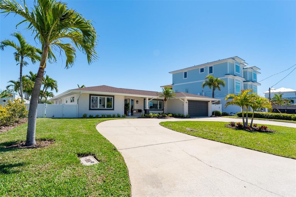 Photo of 405 Buttonwood Lane, Largo, FL 33770 (MLS # TB8486582)