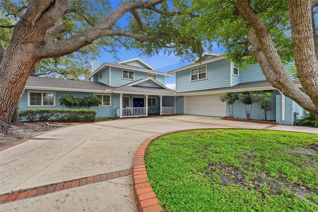 Photo of 1211 61st Street NW, Bradenton, FL 34209 (MLS # A4702958)