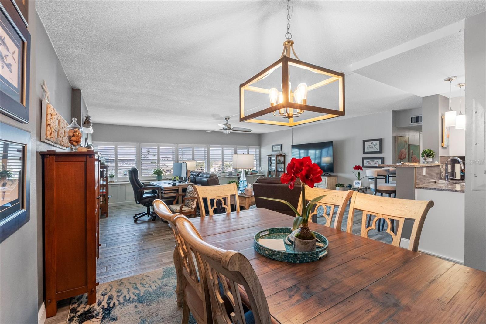 TOWER ISLE CONDO - Residential