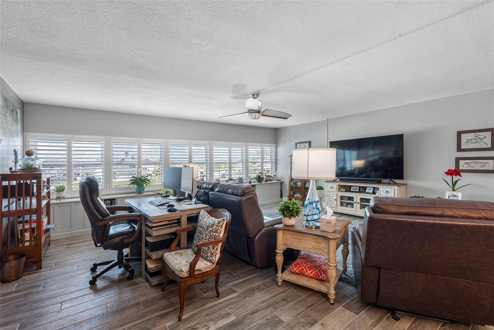 TOWER ISLE CONDO - Residential