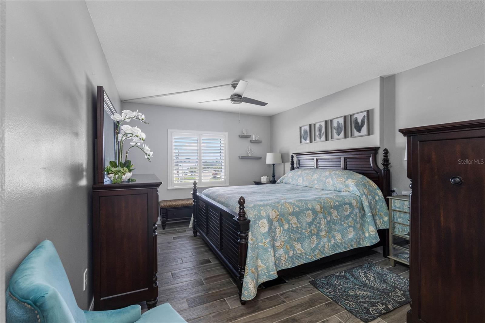 TOWER ISLE CONDO - Residential