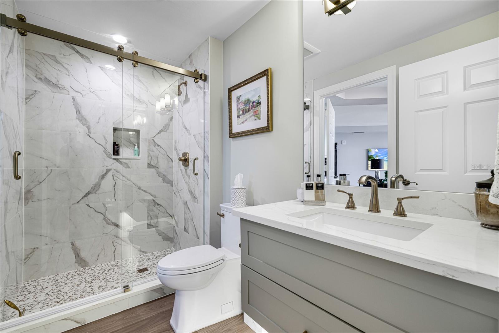 ST TROPEZ - Residential