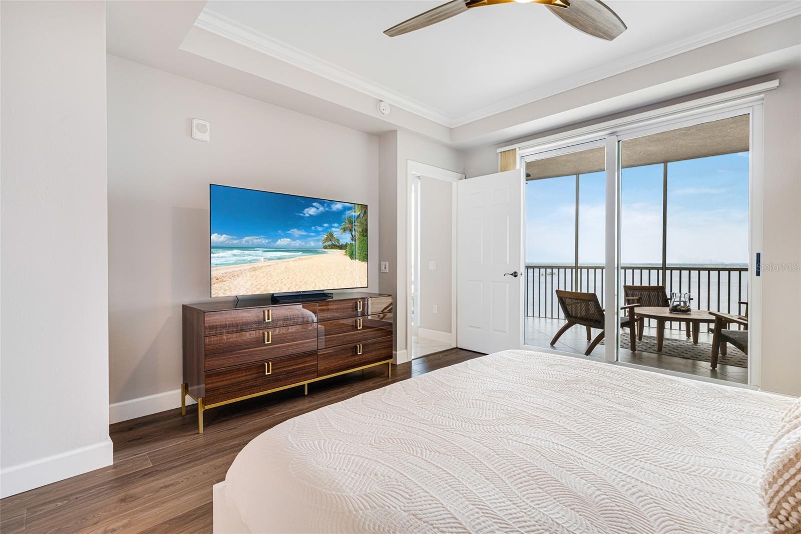 ST TROPEZ - Residential