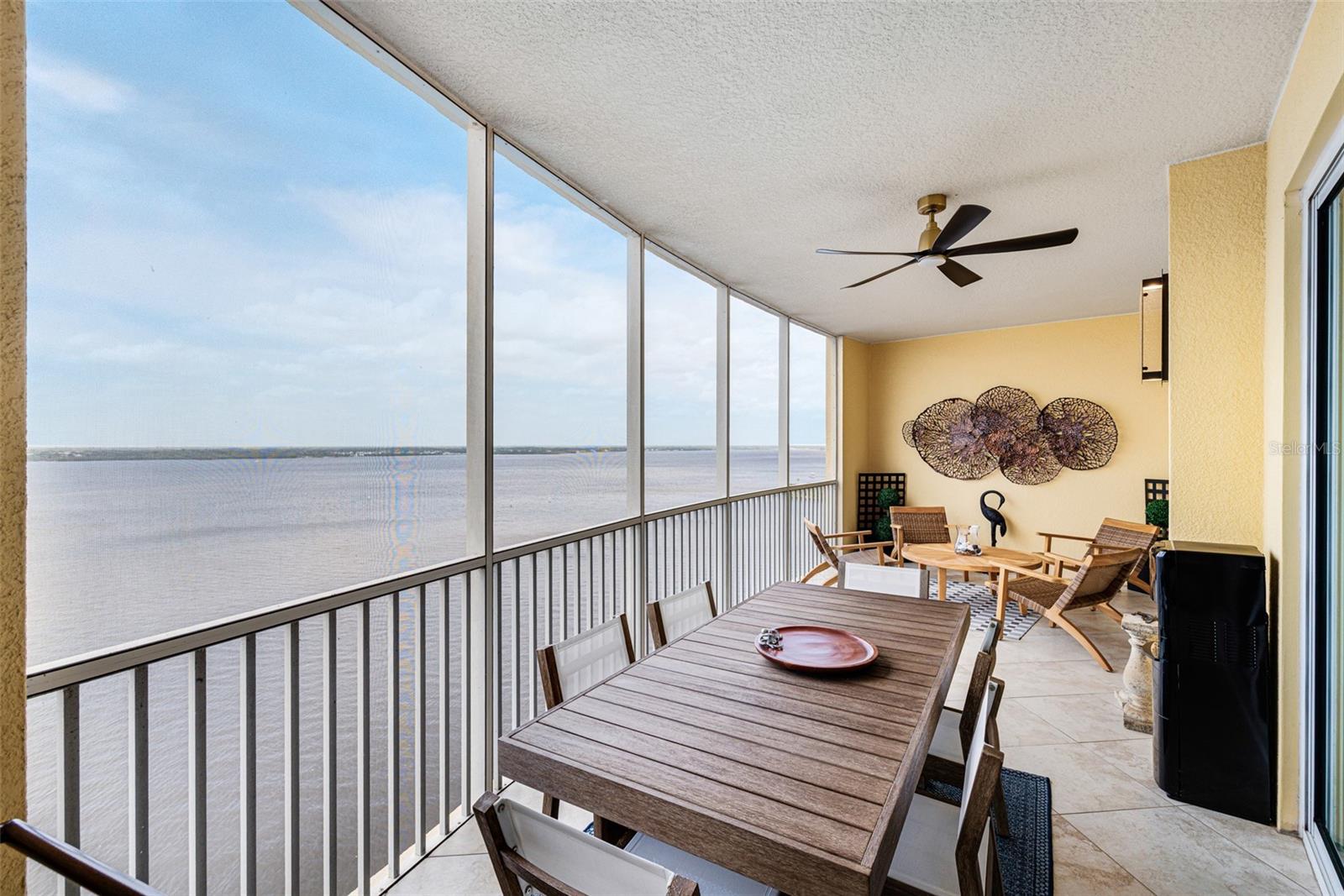 ST TROPEZ - Residential