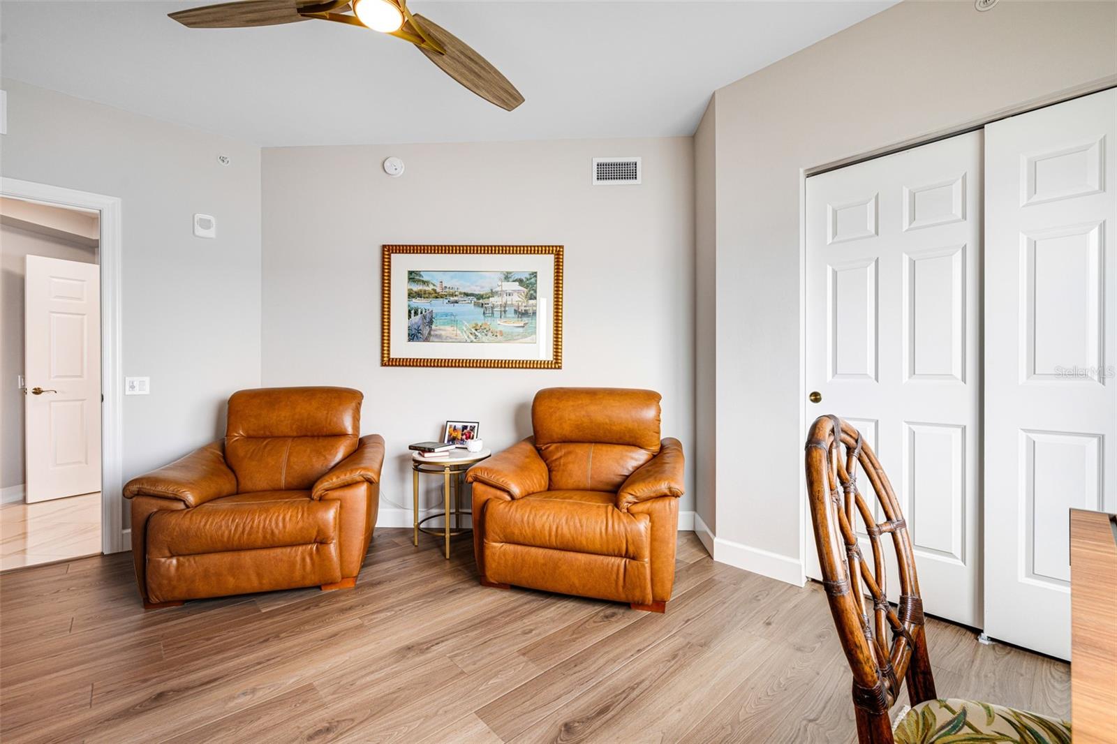 ST TROPEZ - Residential