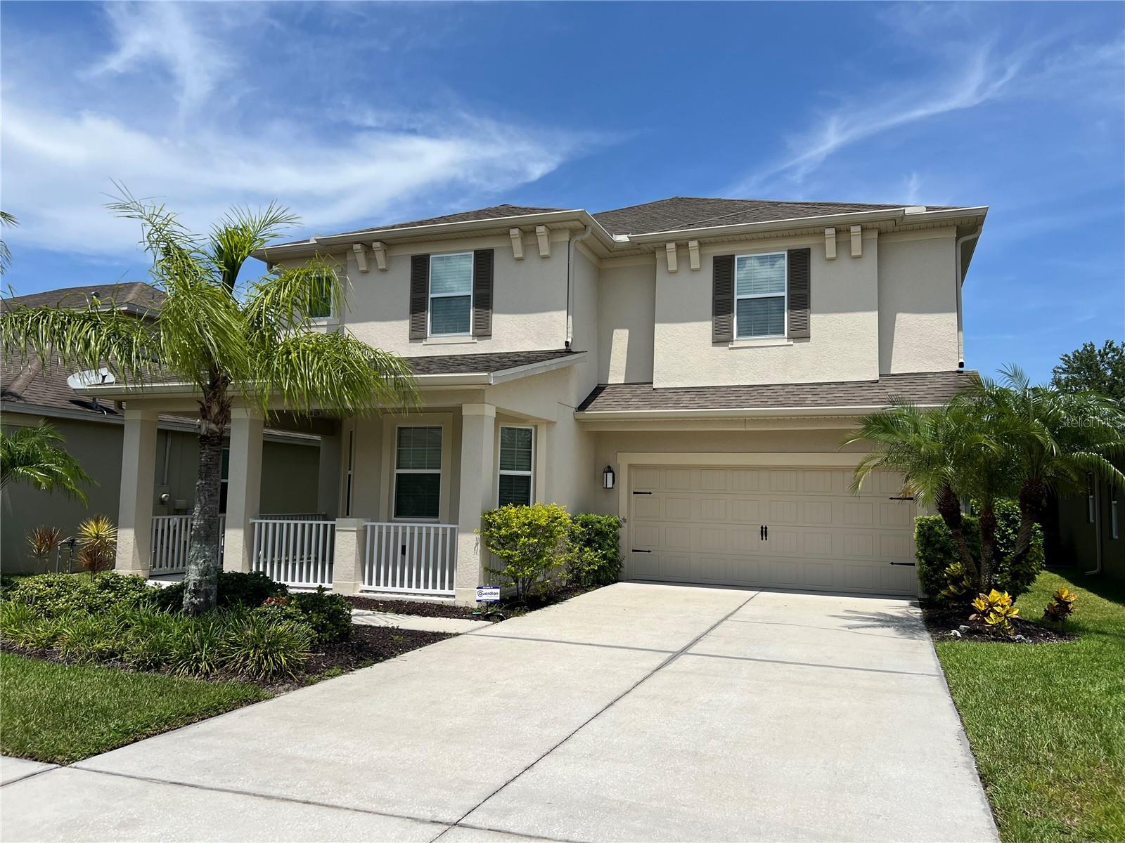 Searching for a spacious home, your search ends here! This stunning 4-bedroom + bonus room, 3.5-bath residence has it all. It is located in the highly sought-after gated community of Enclave at Aloma in Winter Park, home of A-rated schools. As you enter, you will be greeted by a generously sized great room, with a bonus room and half bath—perfect for those working from home. As you continue through the home, it flows seamlessly into the dining area, family room, and kitchen combo. The kitchen features elegant granite countertops, 42” cabinetry, and stainless steel appliances. Upstairs, you'll find a loft that’s perfect for gaming or simply relaxing while enjoying a movie. The spacious master bedroom features a breathtaking en-suite bathroom with dual vanities, a luxurious stand-up shower, a garden tub, and a large closet. This home is centrally located near shopping, colleges, highways and much more. Schedule your tour today!
