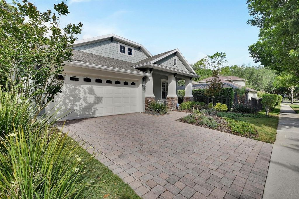 Photo of 186 Birchmont Drive, Deland, FL 32724 (MLS # V4948513)