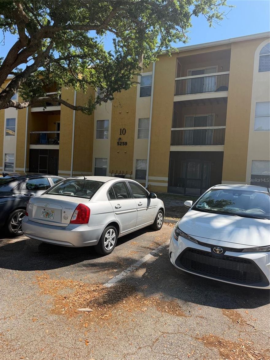 Welcome to this beautifully updated 3 bed/3bth condo, offering both comfort and modern style. This Spacious Condo offers stunning wood flooring throughout, creating a warm and cohesive living space.  The kitchen has been thoughtfully updated, Making it perfect for both everyday living and entertaining.  All bathrooms have also been tastefully renovated providing a fresh and modern feel.
With a well-designed layout, generous living areas, and stylish upgrades throughout, this condo is truly move-in- ready.  Whether you are looking for a primary residence or an investment opportunity, this home offers exceptional value and convenience.
The Images community includes great amenities such as tennis courts, playground, clubhouse with fitness room, and community pool to keep you entertained. This community is conveniently located close to the theme parks, Disney Springs, and the Premium Outlet, and easy access to I-4, Osceola Pkwy, and 417 toward the Orlando International airport! Schedule your showing today!