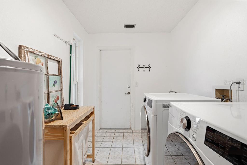 PUNTA GORDA ISLES SEC 23 - Residential