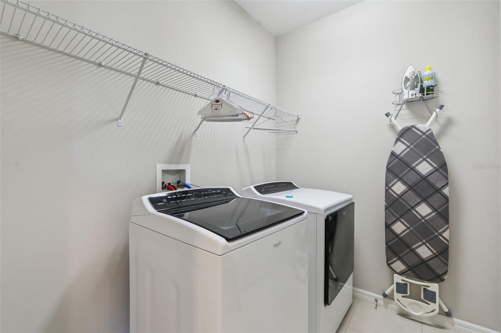 LATHAM PARK NORTH - Residential