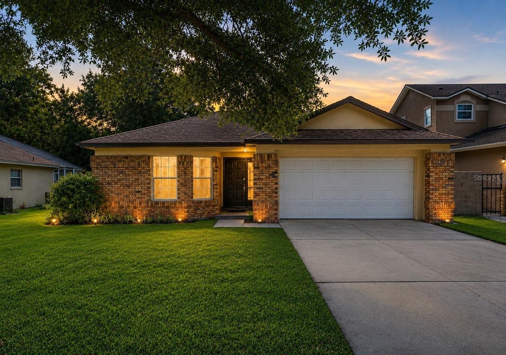 Photo of 3013 Barrymore Court, Orlando, FL 32835 (MLS # TB8534095)