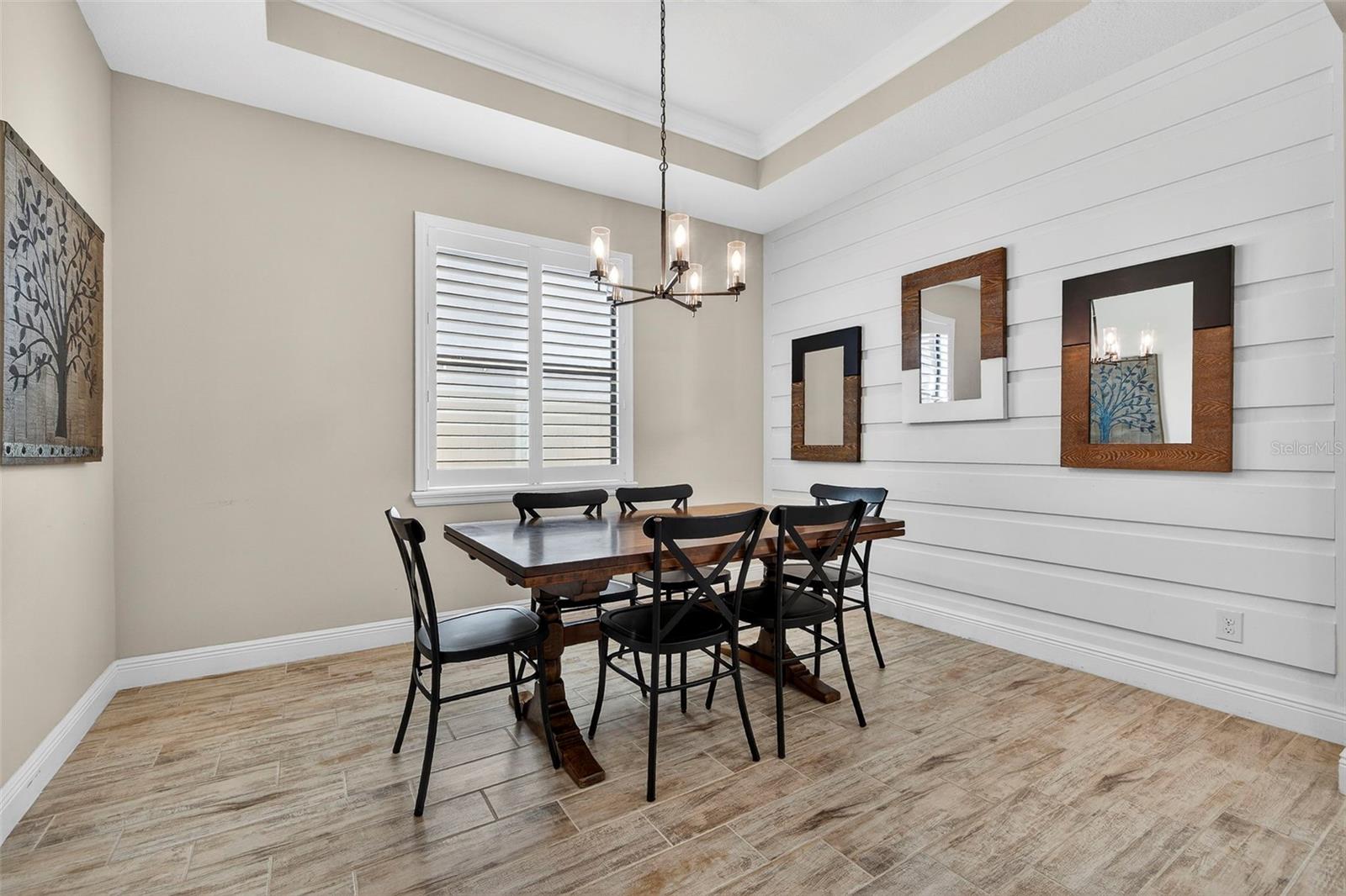 FLORABLU ESTATES - Residential