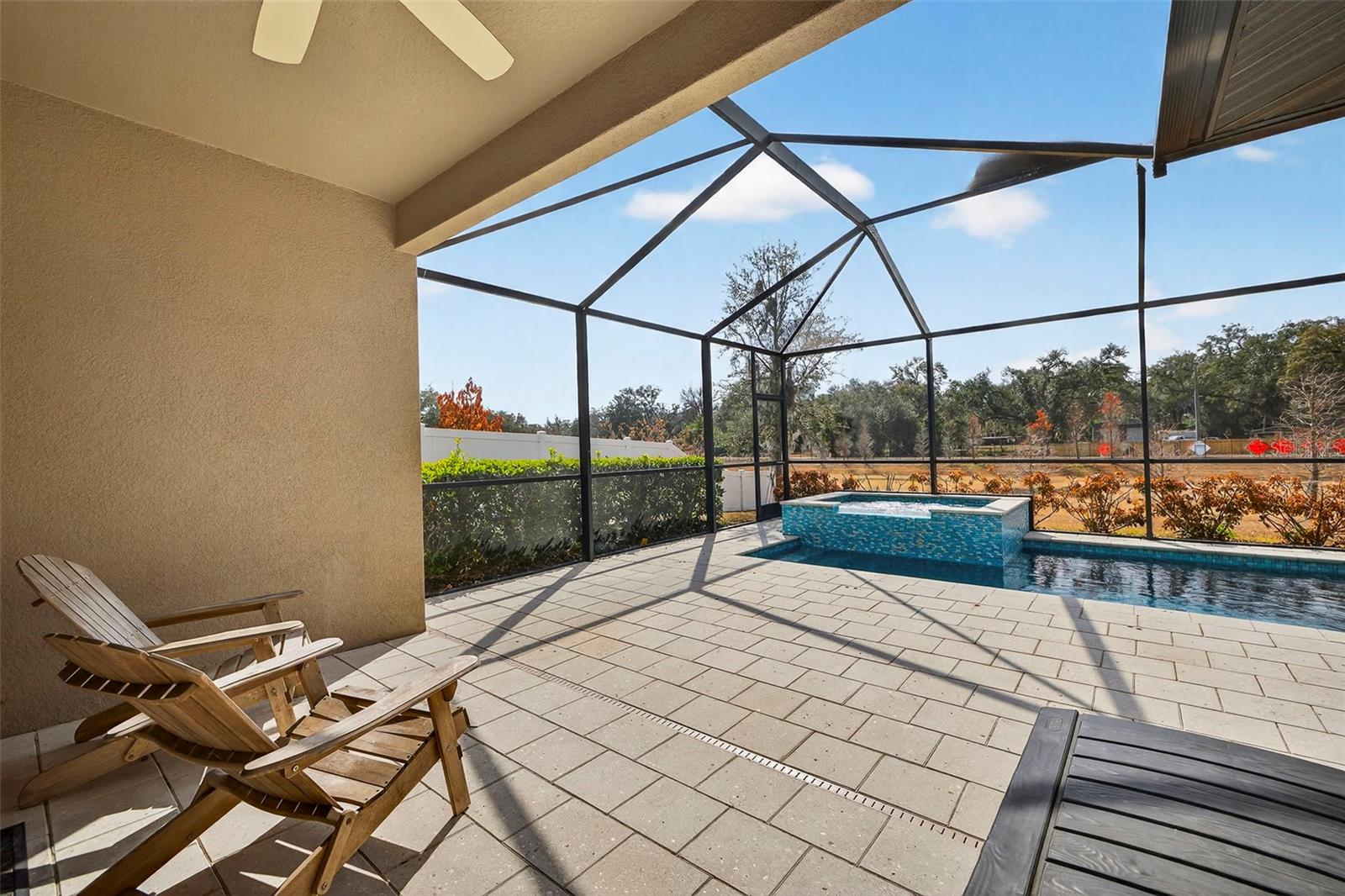 FLORABLU ESTATES - Residential