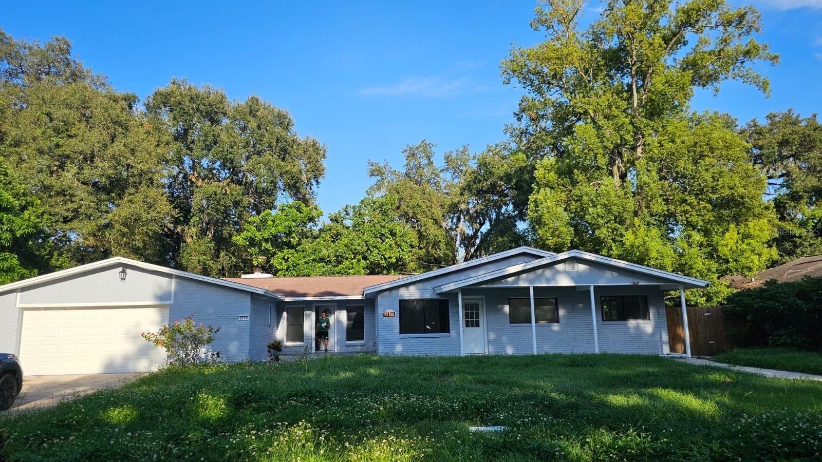 PALM TERRACE - Residential