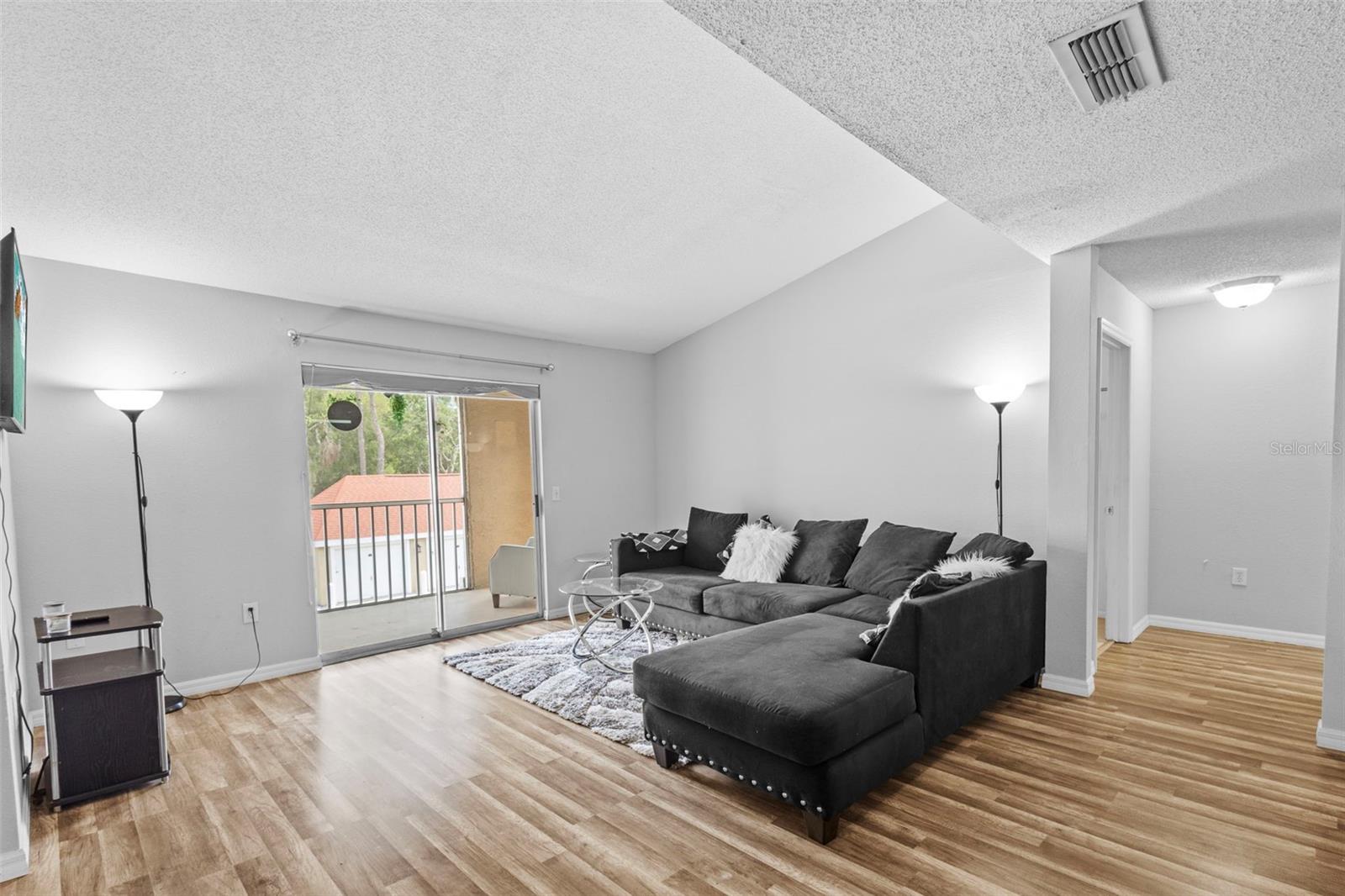 9481 HIGHLAND OAK DRIVE 305
