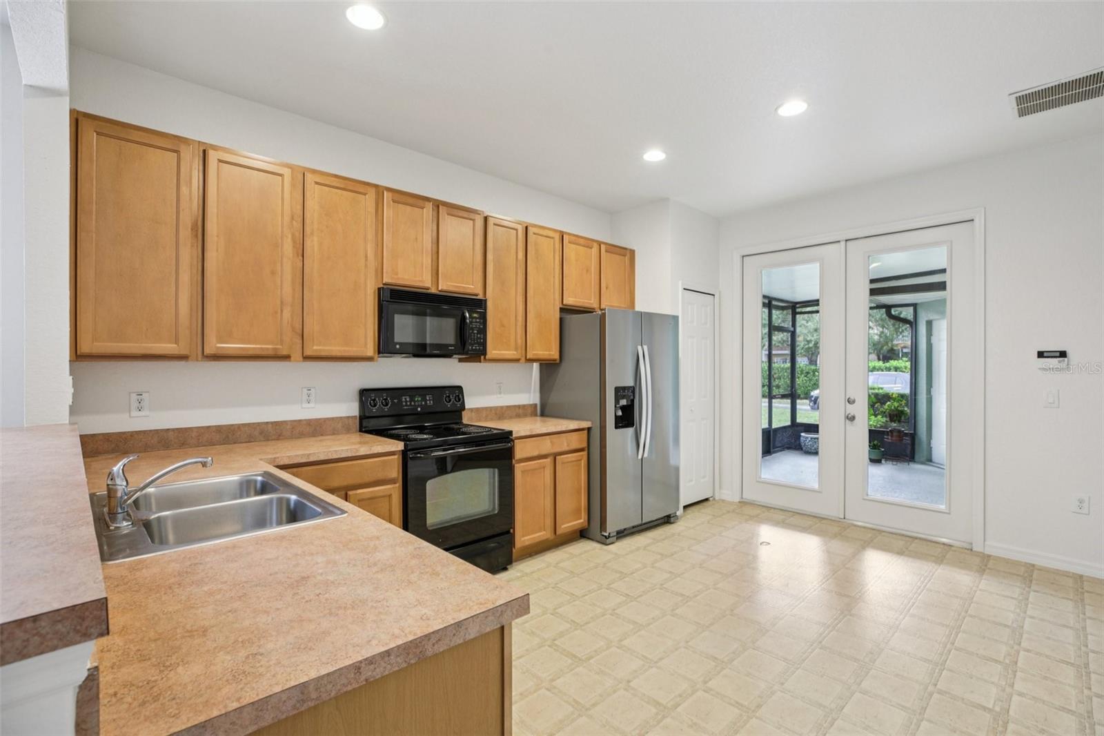 CHARTRES GARDENS B - Residential