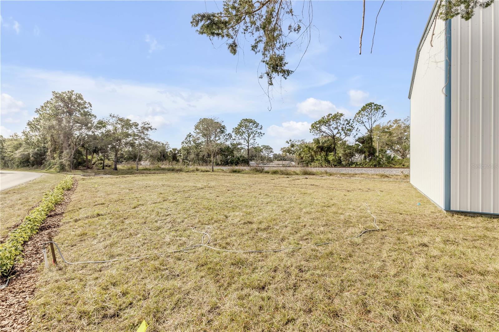 FLORIDA SHORES - Commercial Sale