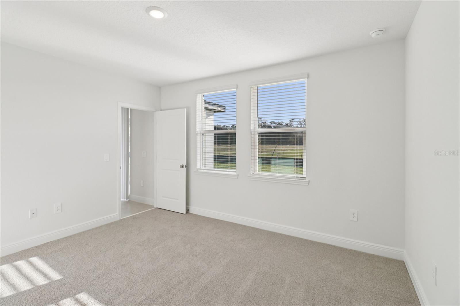 THE RESERVE AT HAMMOCK OAKS - Residential