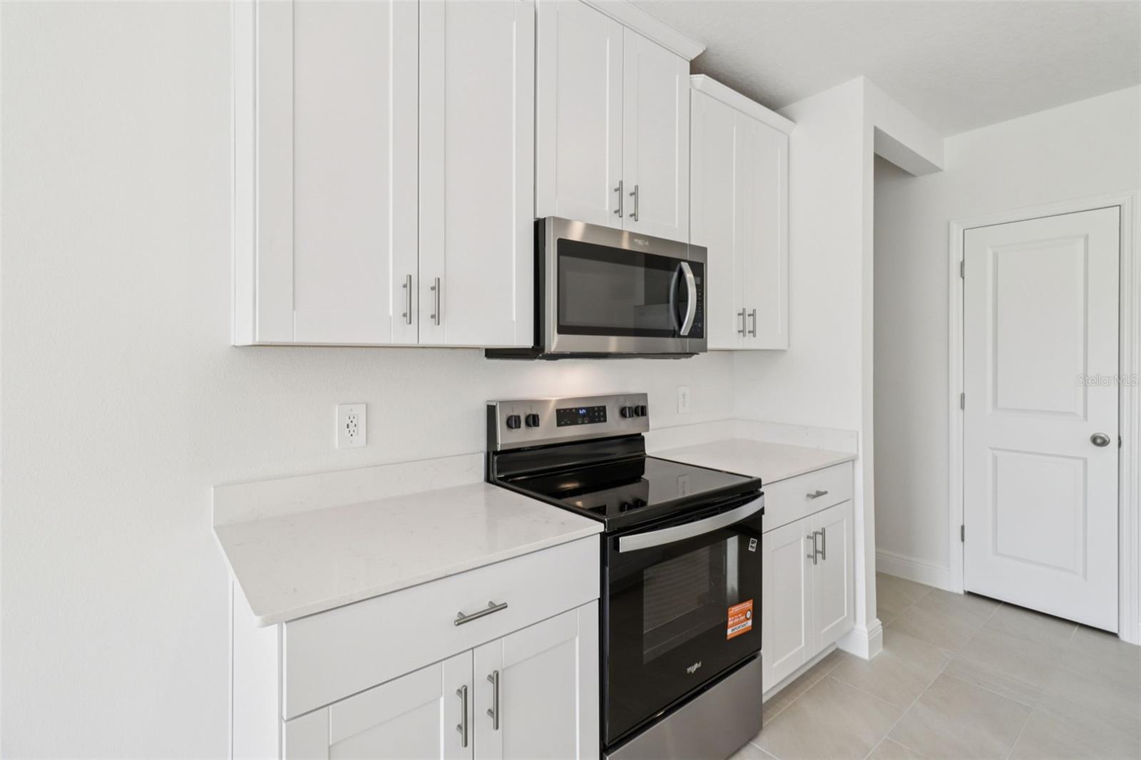 THE RESERVE AT HAMMOCK OAKS - Residential