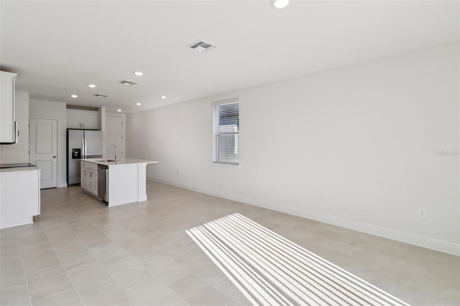 THE RESERVE AT HAMMOCK OAKS - Residential