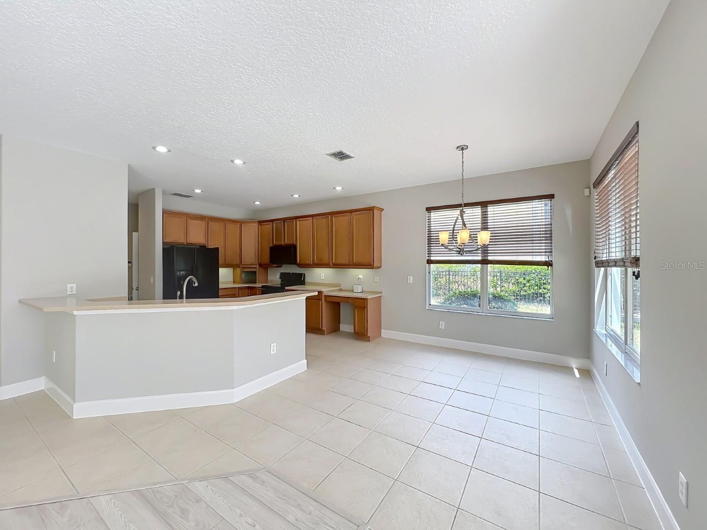 WINDWARD CAY 48 125 - Residential