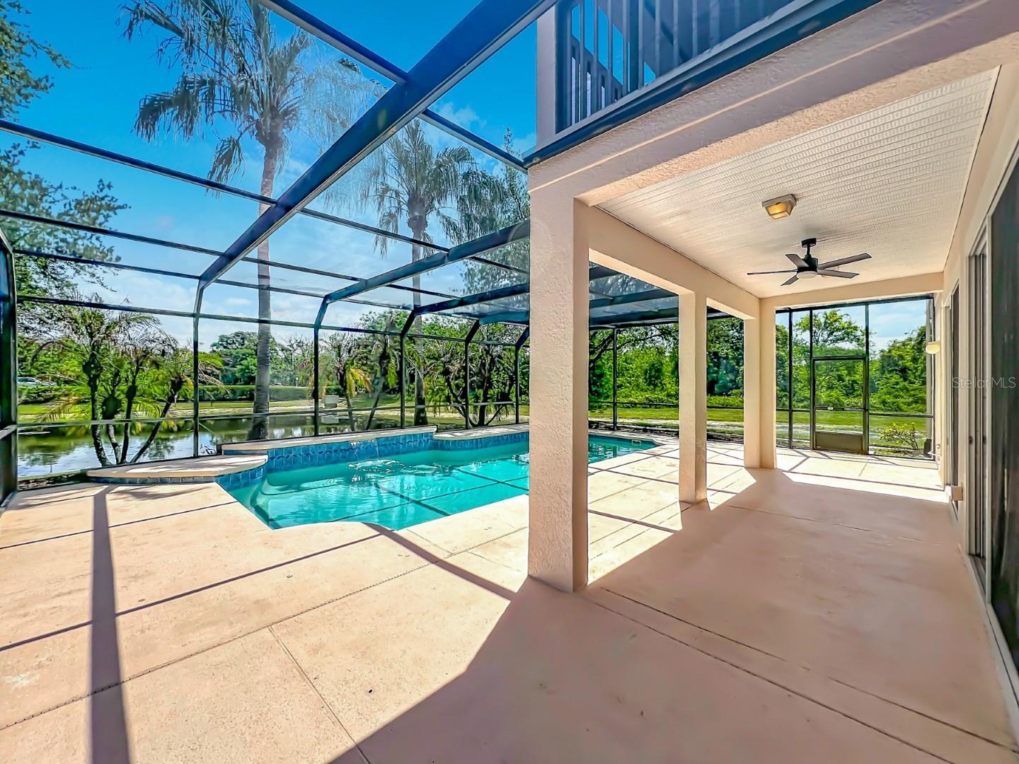 WINDWARD CAY 48 125 - Residential