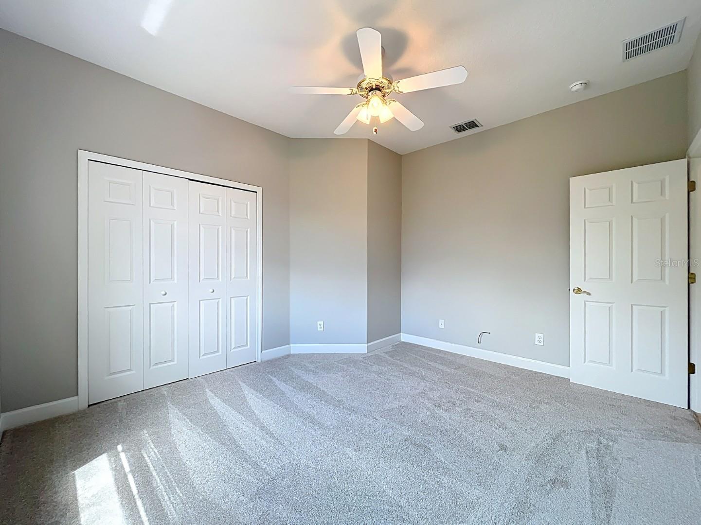 WINDWARD CAY 48 125 - Residential