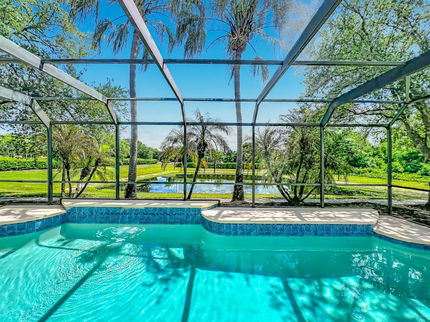 WINDWARD CAY 48 125 - Residential