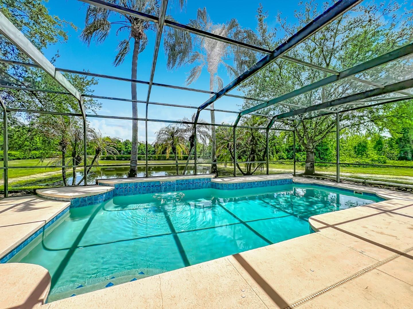 WINDWARD CAY 48 125 - Residential