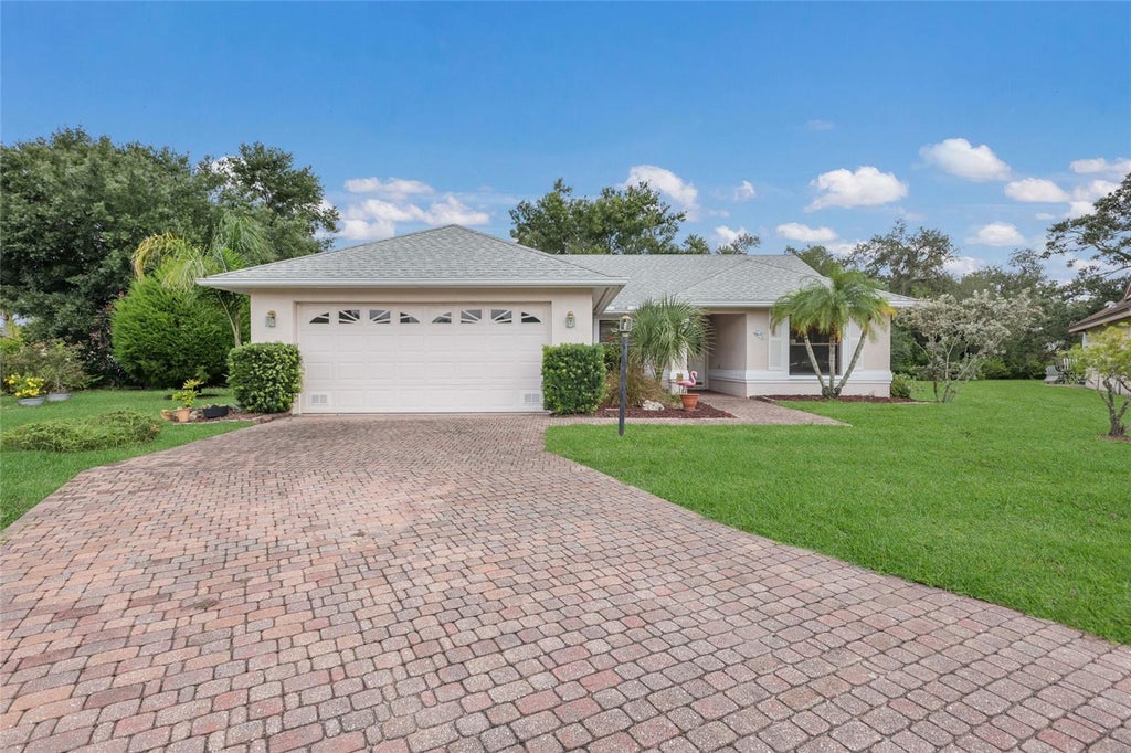 Photo of 4413 74th Avenue E, Sarasota, FL 34243 (MLS # A4701600)