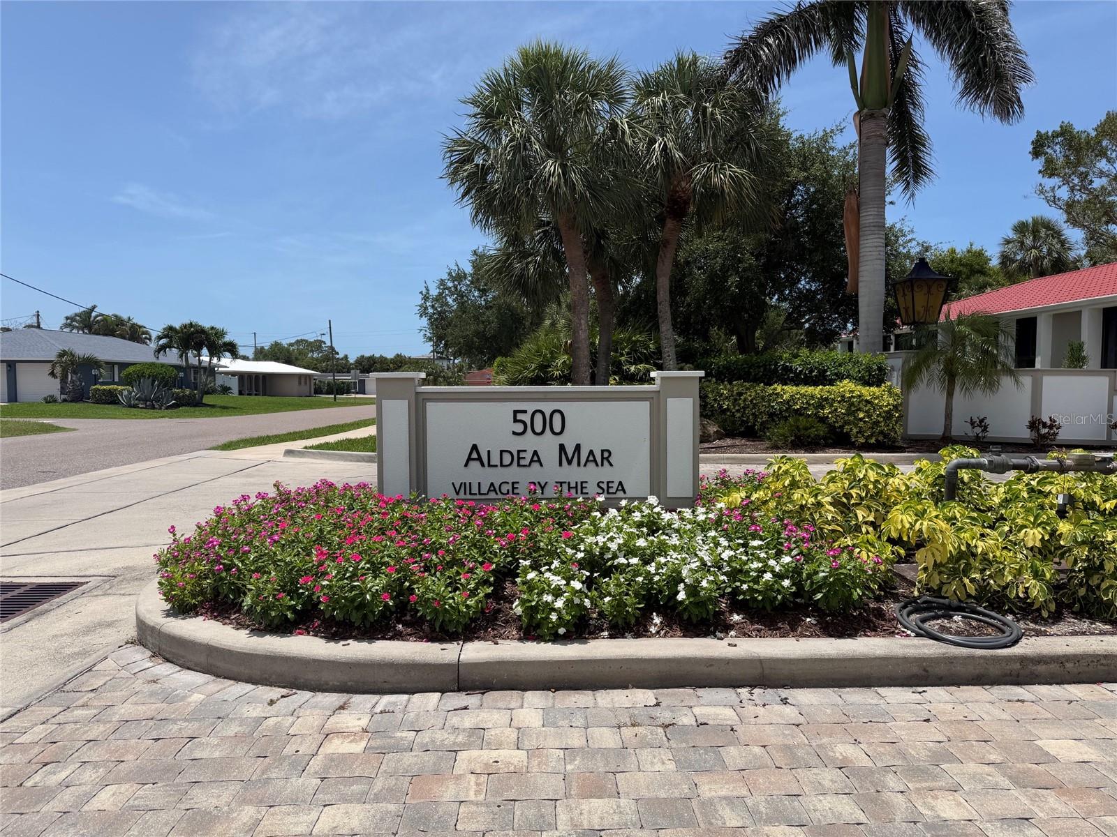 500 PARK BOULEVARD S 22