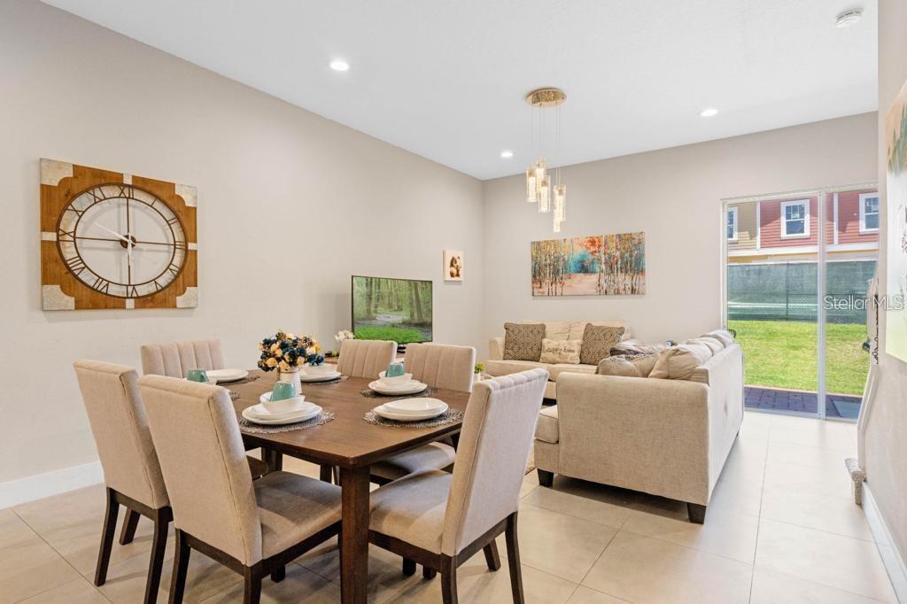 7571 SUNNY DREAMS LANE