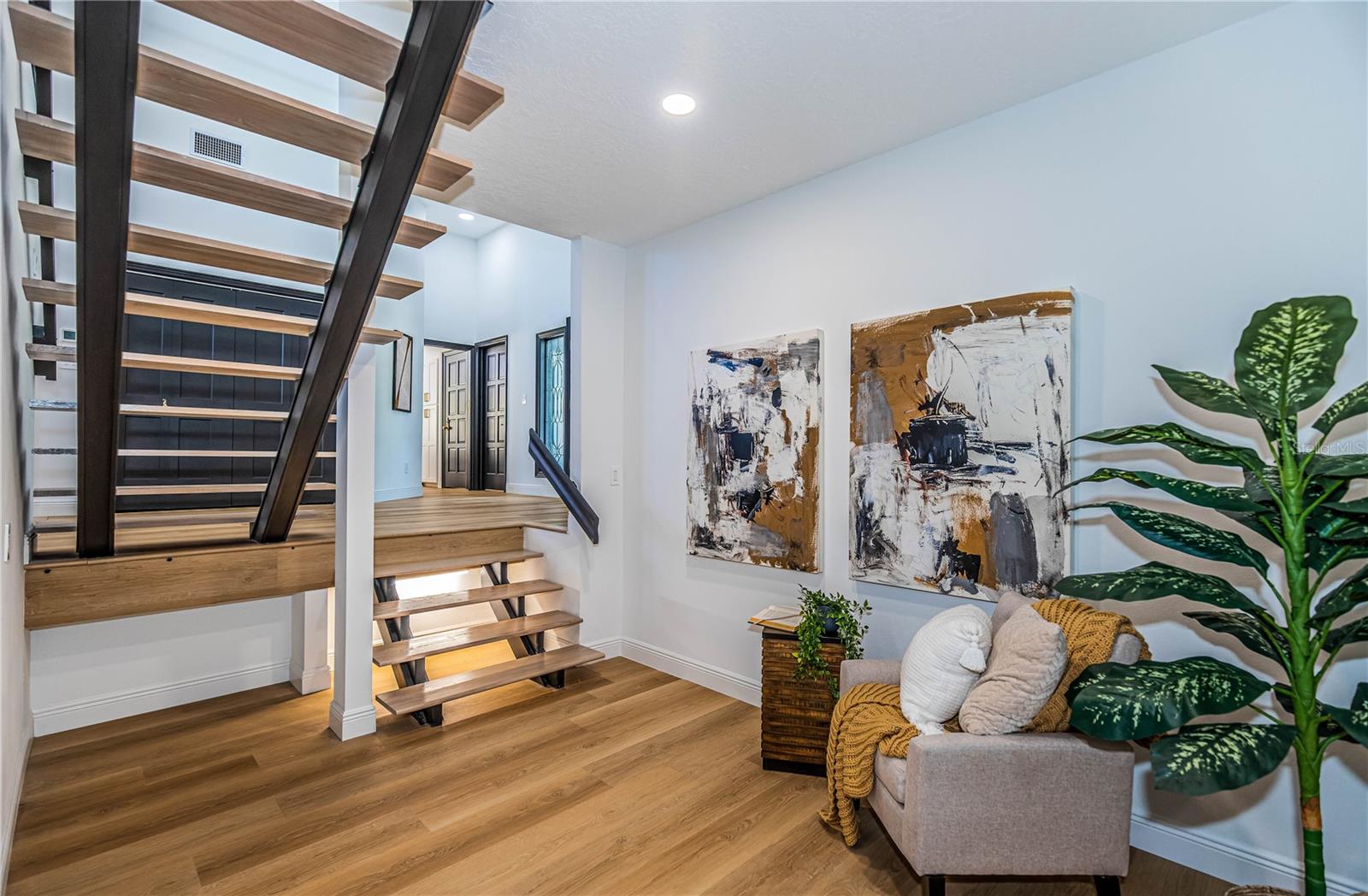 RIVIERA BAY 1ST ADD - Residential