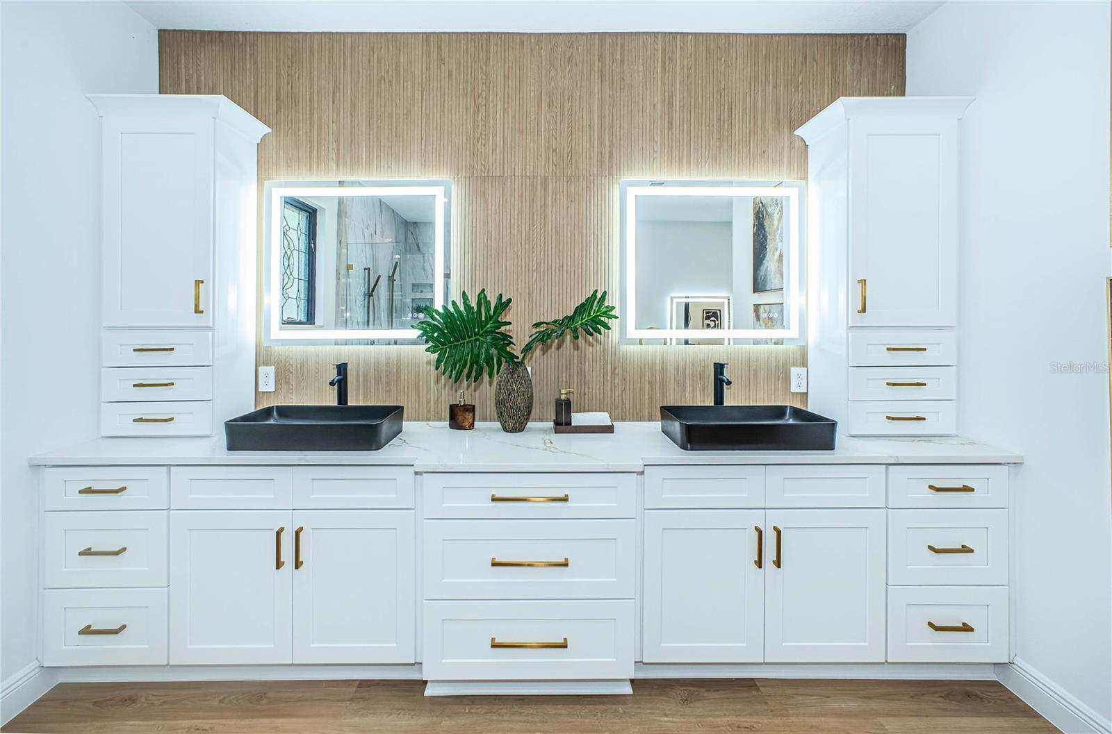 RIVIERA BAY 1ST ADD - Residential